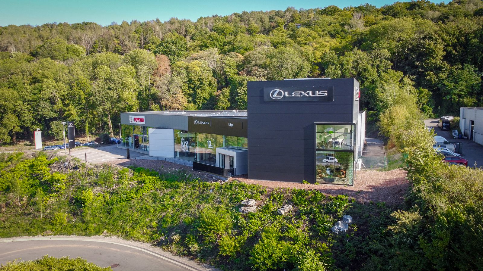 Contactez Lexus Liège - Service client premium - photo 2